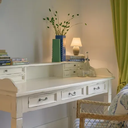 Guest house Casinha Flores Lisbon