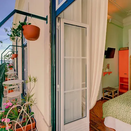 Casinha Flores Guest house 3*