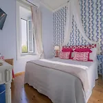 Casinha Flores 3* ליסבון