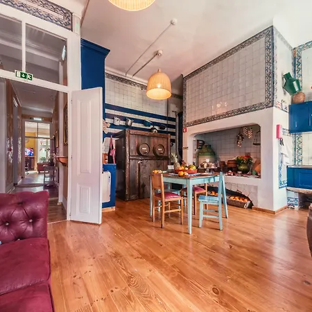 Casinha Flores 3* Lissabon