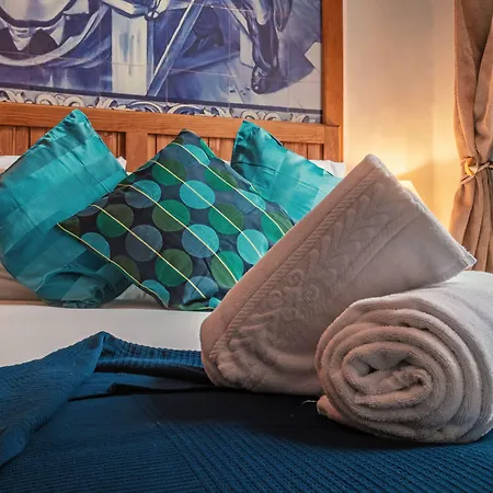 Casinha Flores 3* Лісабон