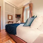Casinha Flores بيت ضيافة Lisboa