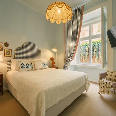 Casinha Flores Guest house Lisbon